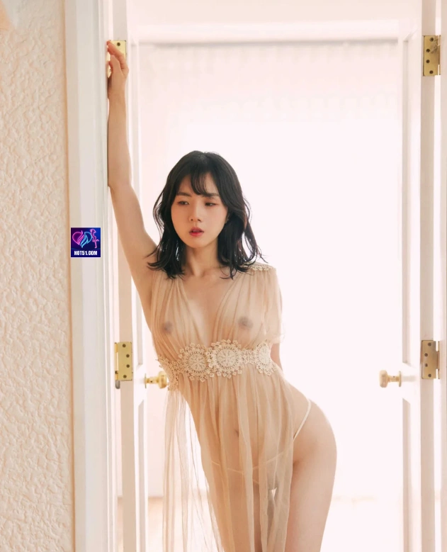 Lena Headey HOT51.COM